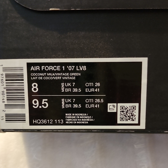 Nike Air Force 1 ‘07 LV8 - Picture 6 of 6